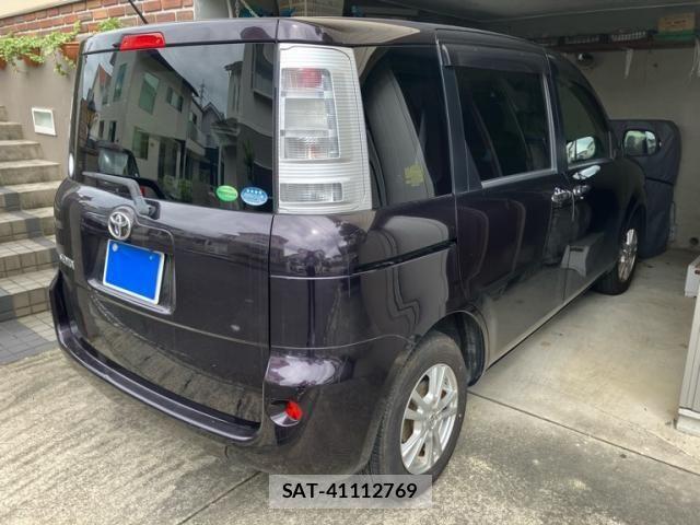 Toyota SIENTA 2012-04 7789103-3