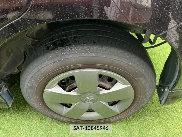 Toyota SIENTA 2011-12 7789105-4