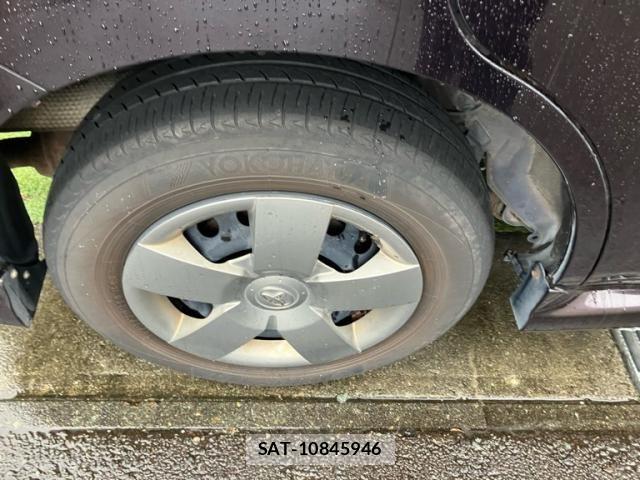Toyota SIENTA 2011-12 7789105-7