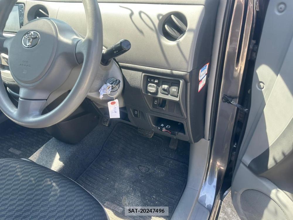 Toyota SIENTA 2009-12 7610993-15