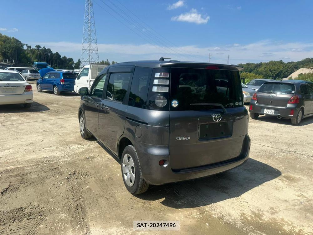 Toyota SIENTA 2009-12 7610993-2