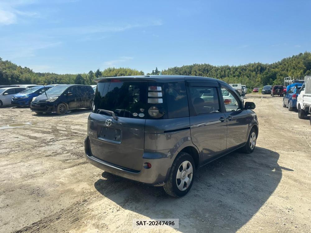 Toyota SIENTA 2009-12 7610993-4
