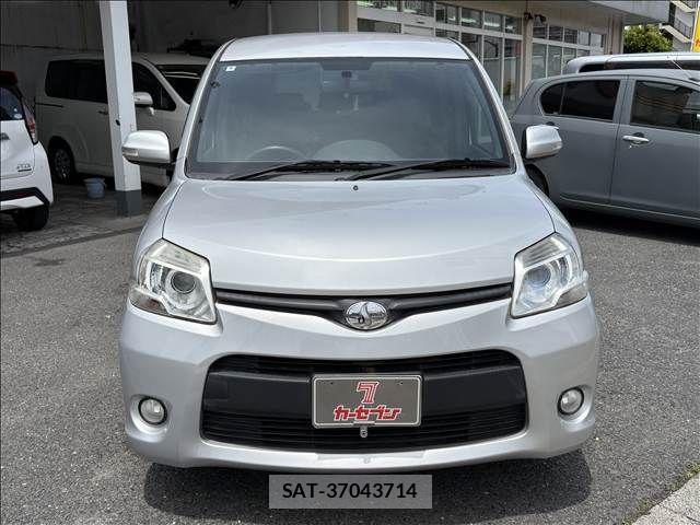 Toyota SIENTA 2012-09 7789109-7