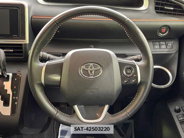 Toyota SIENTA 2020-10 7789132-11