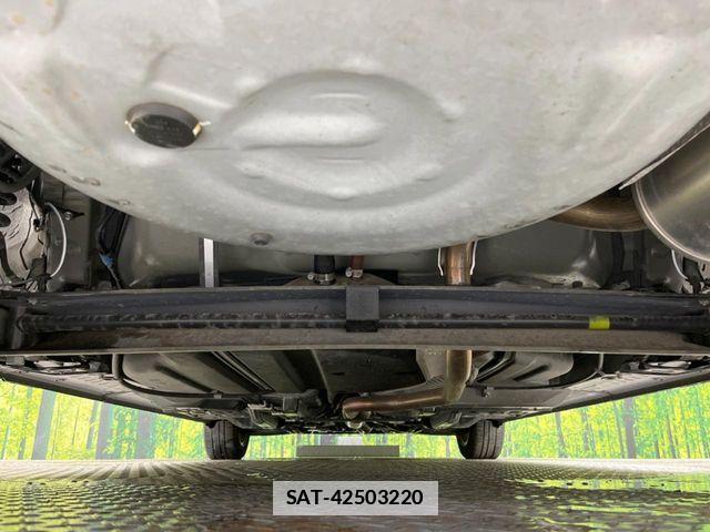 Toyota SIENTA 2020-10 7789132-18