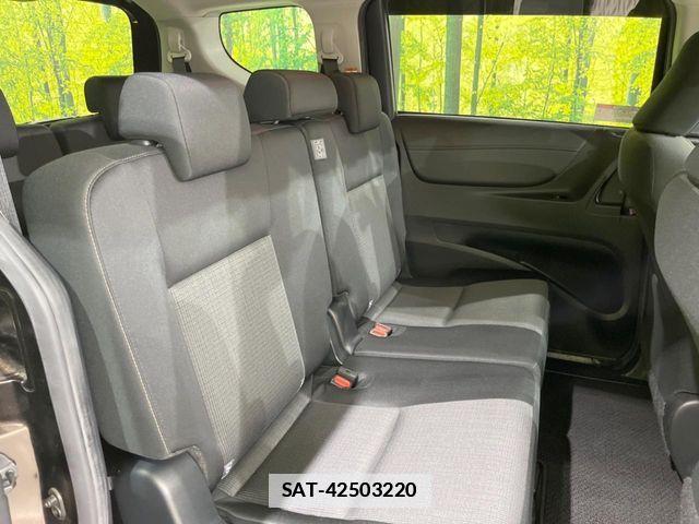 Toyota SIENTA 2020-10 7789132-8