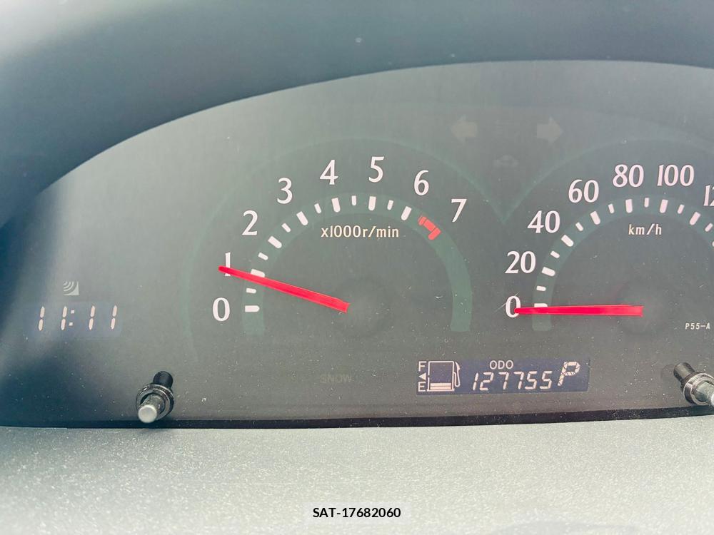 Toyota SIENTA 2009-10 7578789-15