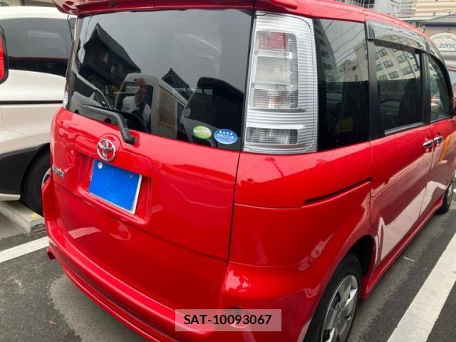 Toyota SIENTA 2011-07 7789106-4