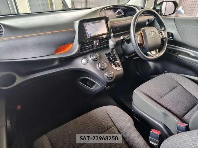 Toyota SIENTA 2019-06 7879407-12