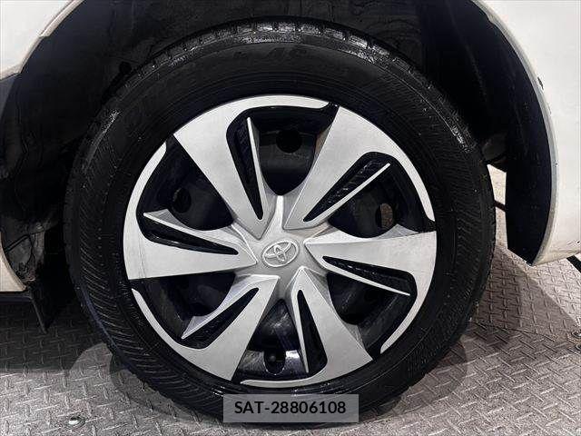 Toyota SIENTA 2019-05 7879416-27