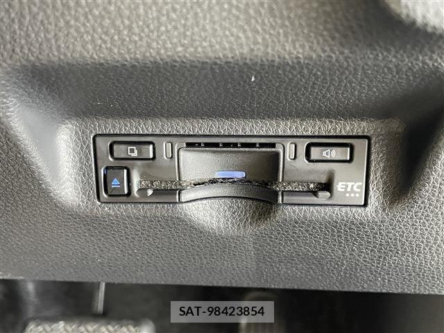 Toyota SIENTA 2024-06 7879415-18