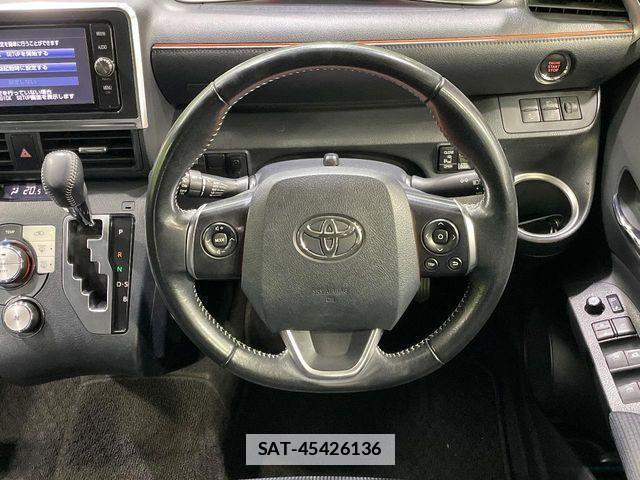 Toyota SIENTA 2017-02 7879422-12