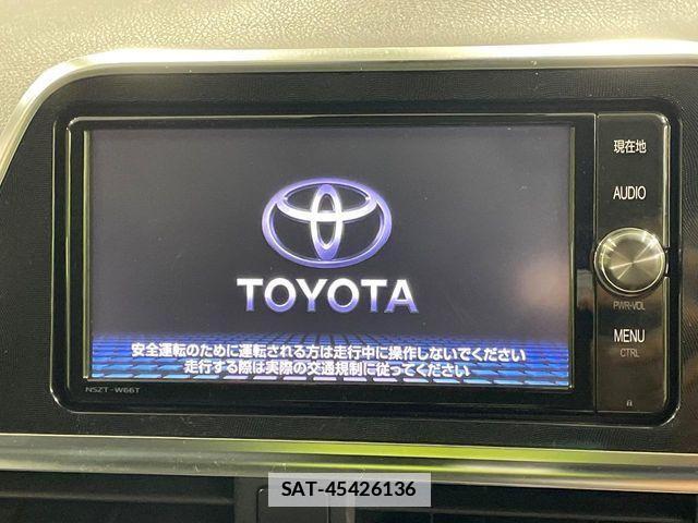Toyota SIENTA 2017-02 7879422-5