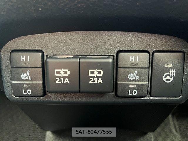 Toyota SIENTA 2021-09 7879411-22