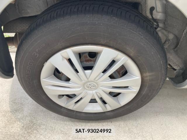 Toyota SIENTA 2005-05 7879441-3