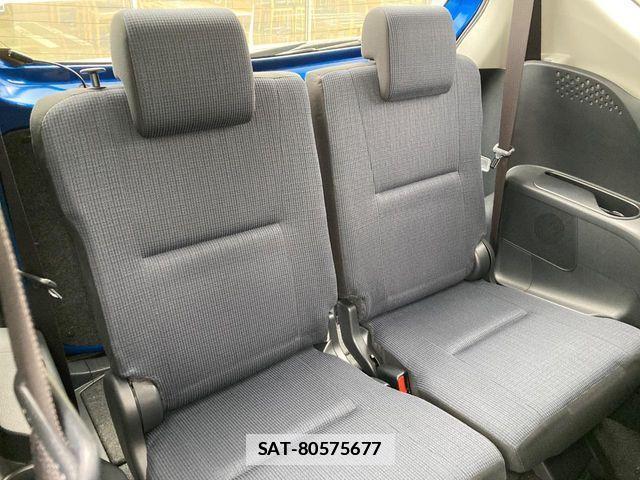 Toyota SIENTA 2017-11 7879424-9