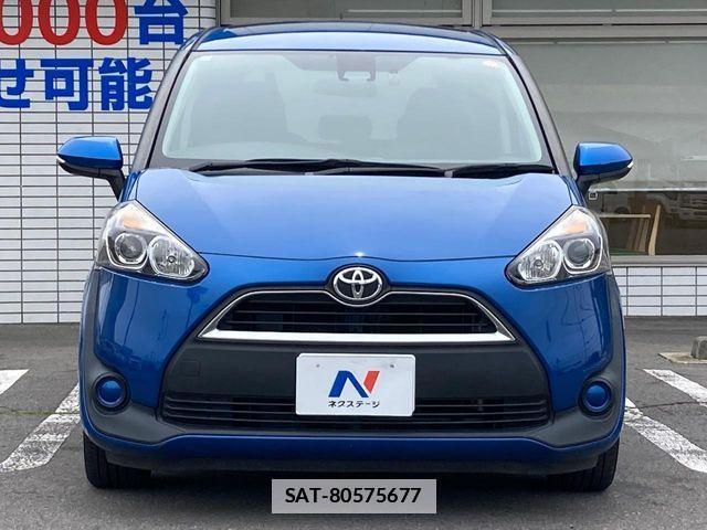 Toyota SIENTA 2017-11 7879424-14