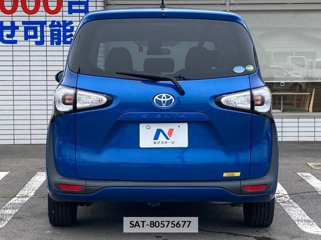 Toyota SIENTA 2017-11 7879424-15