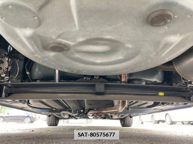 Toyota SIENTA 2017-11 7879424-18