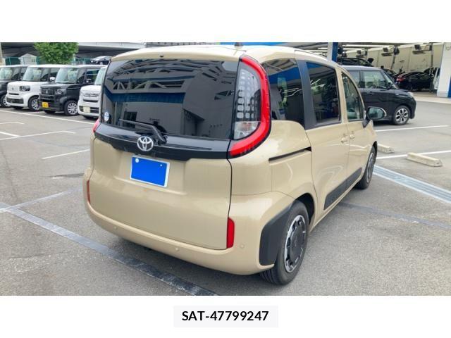 Toyota SIENTA 2023-01 7879412-6