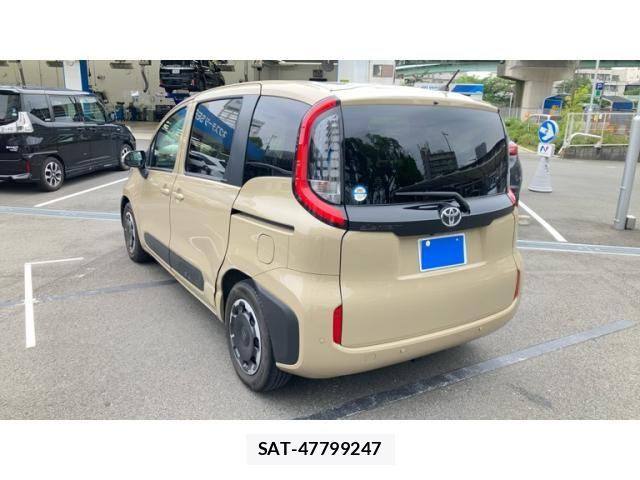 Toyota SIENTA 2023-01 7879412-7