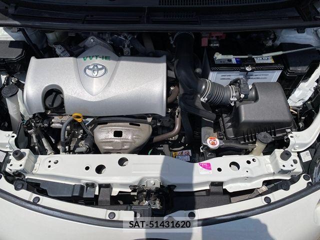 Toyota SIENTA 2018-08 7879428-28