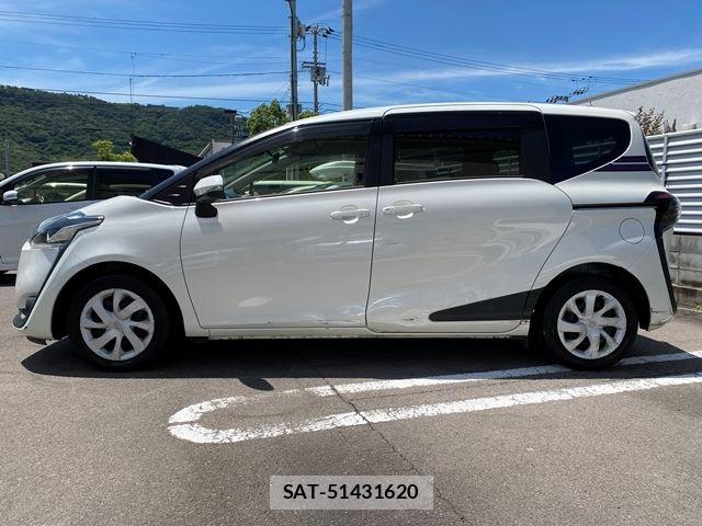 Toyota SIENTA 2018-08 7879428-4