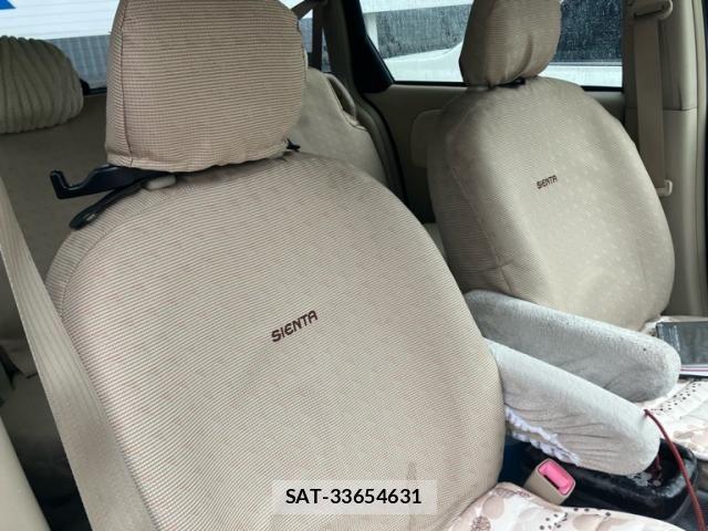 Toyota SIENTA 2005-01 7879440-16