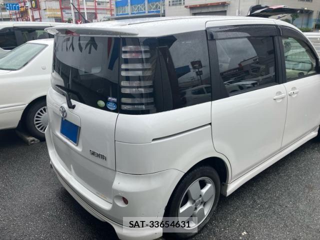 Toyota SIENTA 2005-01 7879440-3