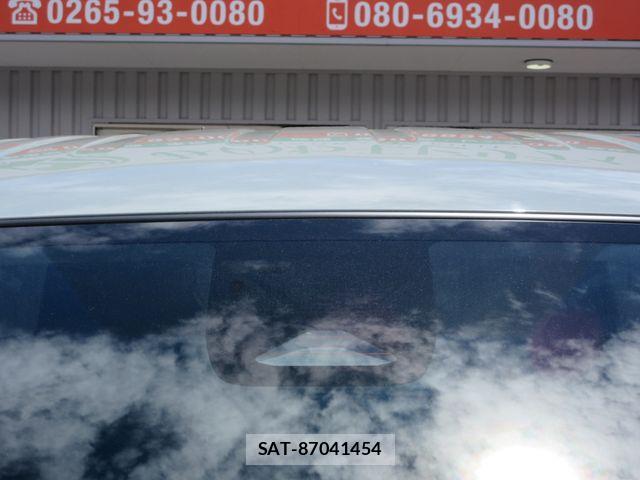 Toyota SIENTA 2022-11 7879409-25