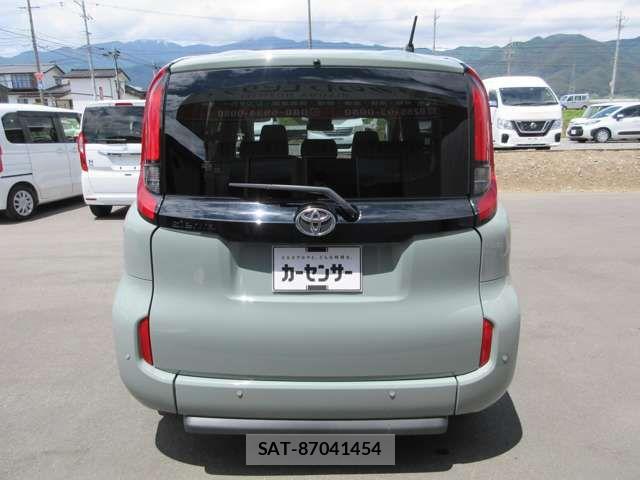 Toyota SIENTA 2022-11 7879409-5