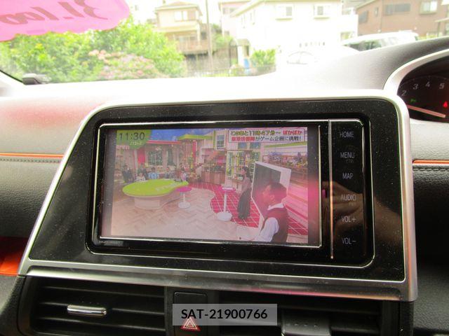 Toyota SIENTA 2018-12 7879421-15