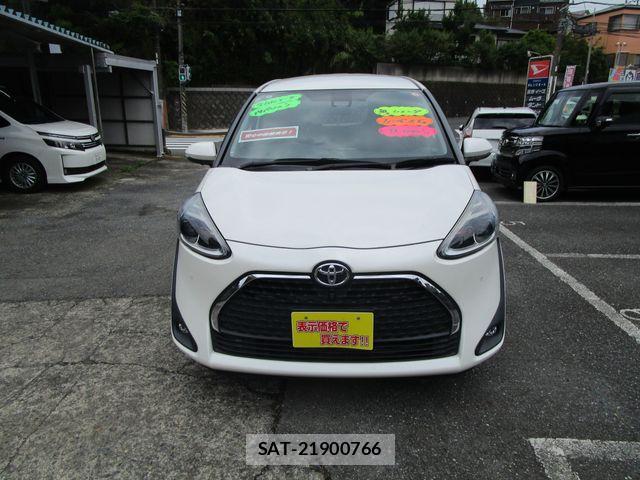 Toyota SIENTA 2018-12 7879421-7