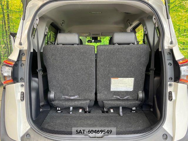 Toyota SIENTA 2018-04 7879420-9