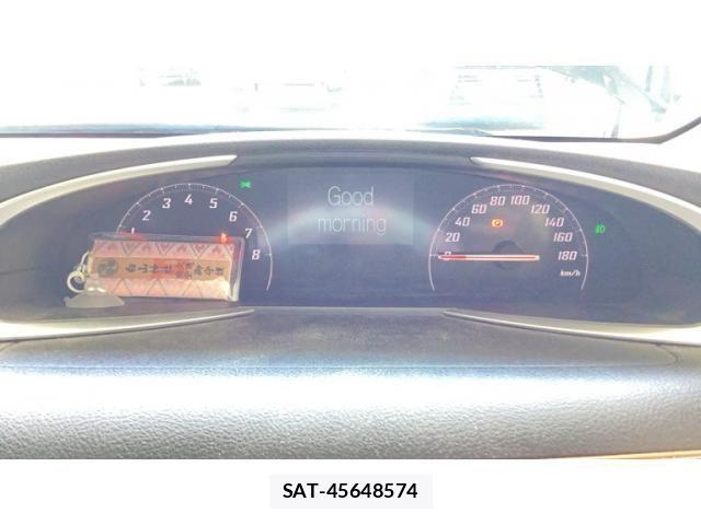 Toyota SIENTA 2017-11 7879419-17