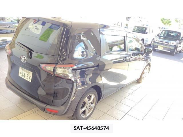 Toyota SIENTA 2017-11 7879419-2