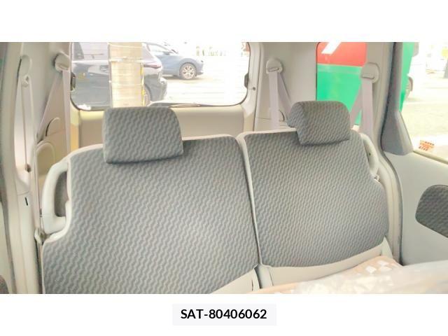 Toyota SIENTA 2009-07 7879439-12