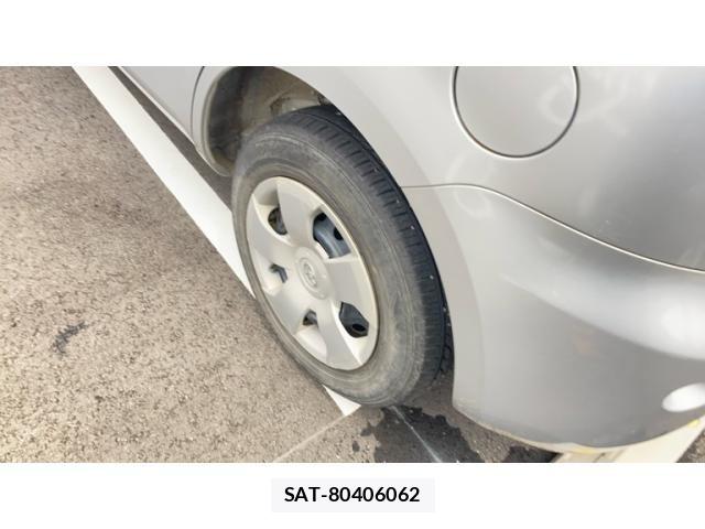 Toyota SIENTA 2009-07 7879439-5