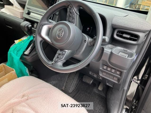 Toyota SIENTA 2023-01 7879406-10