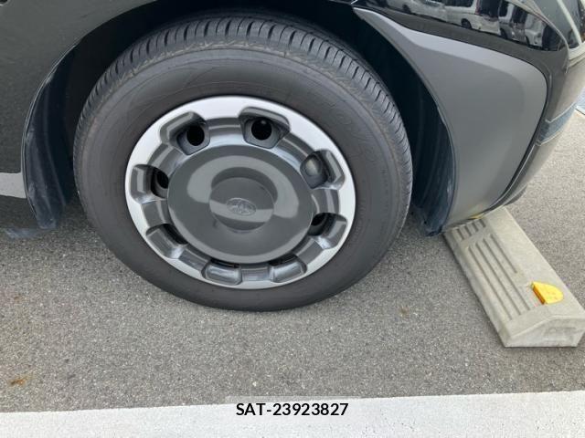 Toyota SIENTA 2023-01 7879406-6