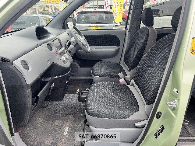 Toyota SIENTA 2009-11 7903393-12