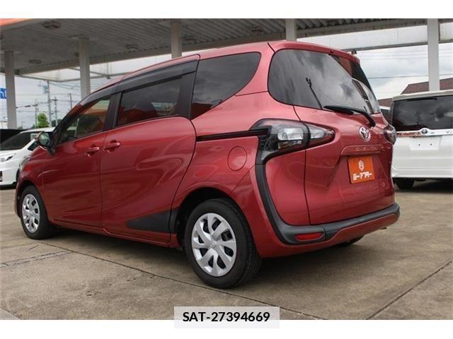 Toyota SIENTA 2016-03 7903388-10