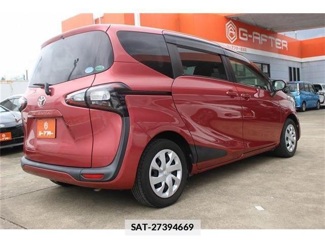 Toyota SIENTA 2016-03 7903388-12