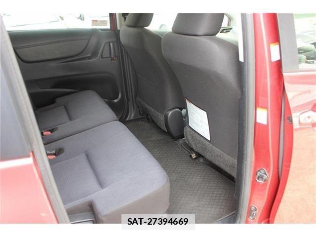 Toyota SIENTA 2016-03 7903388-26