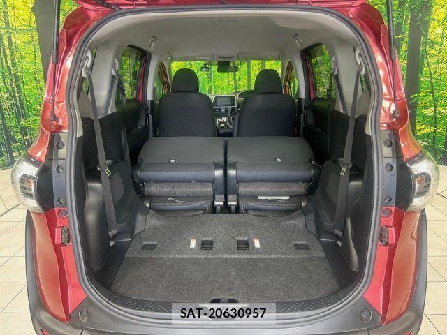 Toyota SIENTA 2016-07 7903385-10
