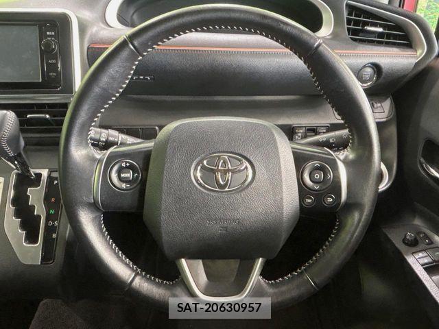 Toyota SIENTA 2016-07 7903385-11