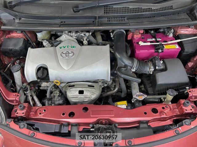 Toyota SIENTA 2016-07 7903385-18