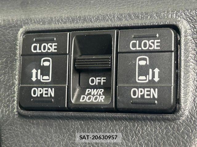 Toyota SIENTA 2016-07 7903385-5