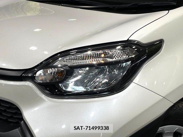 Toyota SIENTA 2023-12 7903381-12
