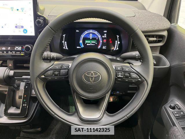 Toyota SIENTA 2025-03 7903379-11